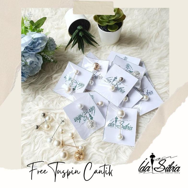 Gratis Ongkir Jilbab Segiempat Kerudung Segi Empat Lasercut Hijab square Premium marun hitam black p