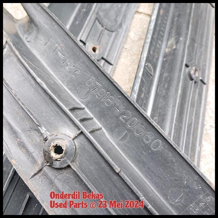 TERLARIS DOOR SILL PLATE TOYOTA CORONA 2000 RT132 