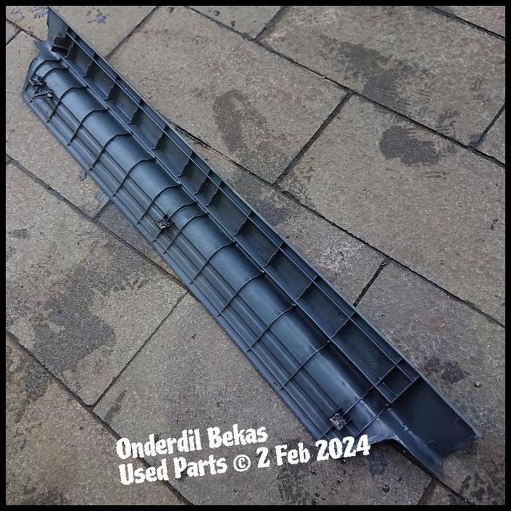 TERLARIS DOOR SILL PLATE SCUFF PLATE KANAN DEPAN  HONDA ACCORD CIELO 
