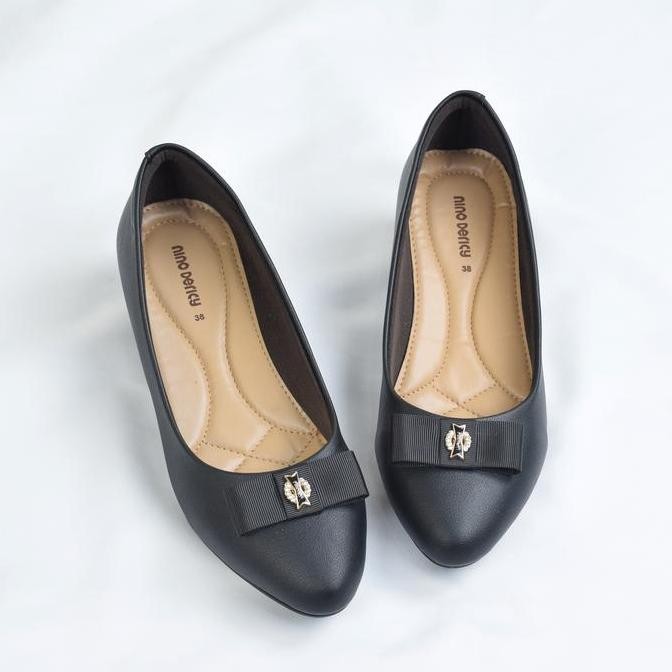 Nino Dericy Sepatu Wedges / Sepatu Kerja Wanita Nrb 428