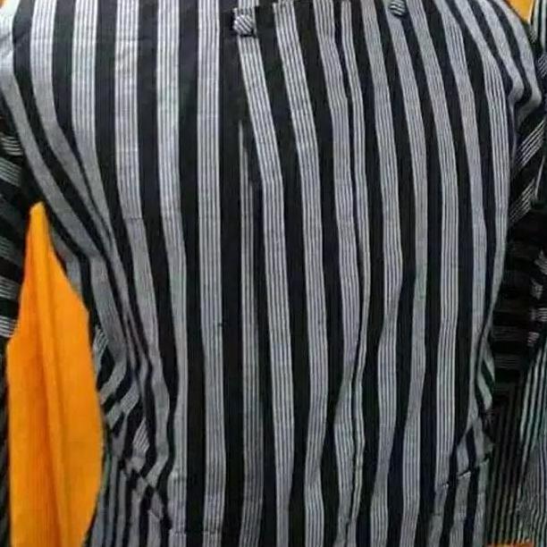 Baju Lurik dewasa pria warna hitam putih  /  Baju Surjan Lurik dewasa hitam putih  /  Baju Adat Jawa