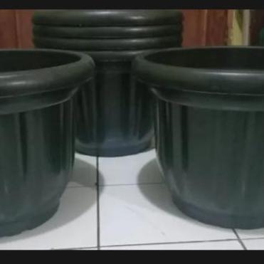 Pot Hitam Flamboy ukuran 50 cm / Pot jumbo tanaman gloria ukuran 50 cm