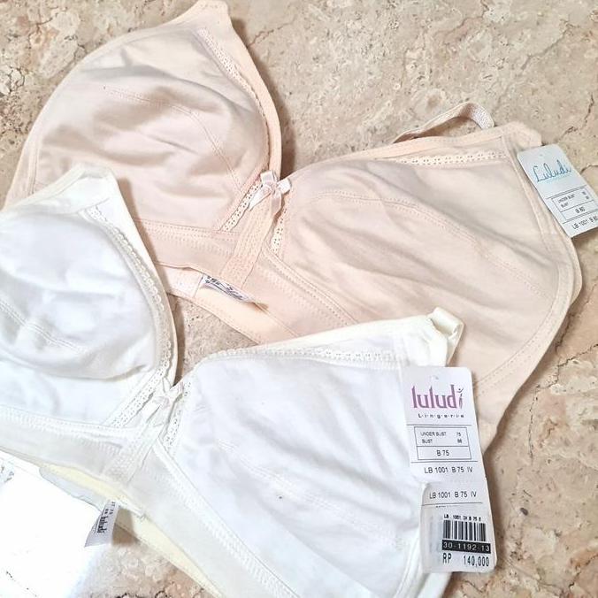 Promo BRA LULUDI BY WACOAL TANPA KAWAT TANPA BUSA WIRELESS SPORT (TRIUMPH BH COD