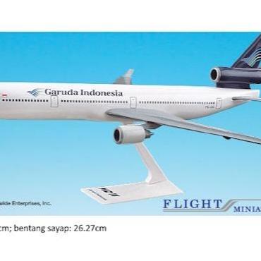 Flight Miniatures 1/200 Garuda Indonesia MD-11 PK-GIG RIY