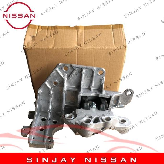 Promo XTRAIL T31 2.5 ENGINE MOUNTING KIRI NISSAN XTRAIL T31 2.5 11220-JG31B NON GENUINE COD