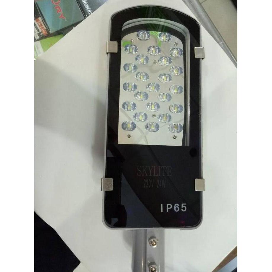 LED PJU / Lampu jalan LED 24 W / PJU LED / LED 24 w