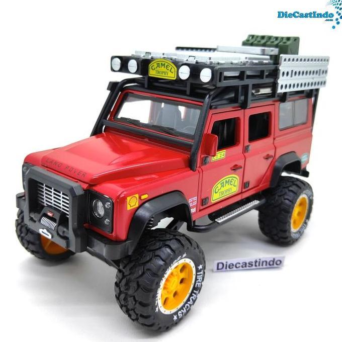Miniatur / Replika Land Rover Defender Camel Trophy