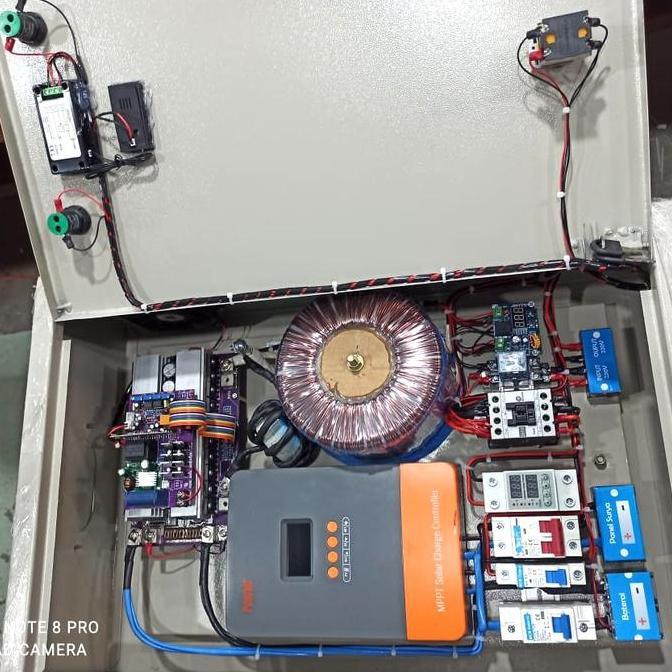 box panel 2000w mppt 60a sine wave panel surya PLTS otomatis inverter