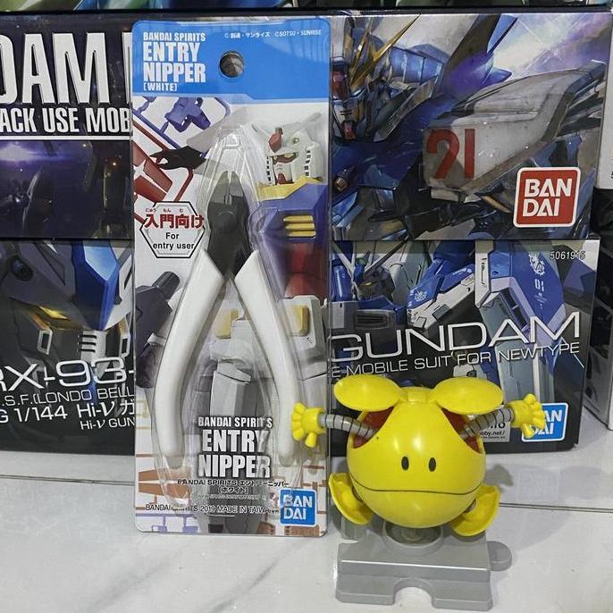 BANDAI SPIRITS ENTRY NIPPER [WHITE]