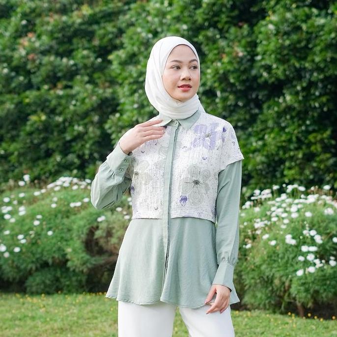 Kin Outfit Clover Green Atasan Korean Style Hijab Blouse Hijab Outfit Blouse Wanita Hijab Lengan Pan