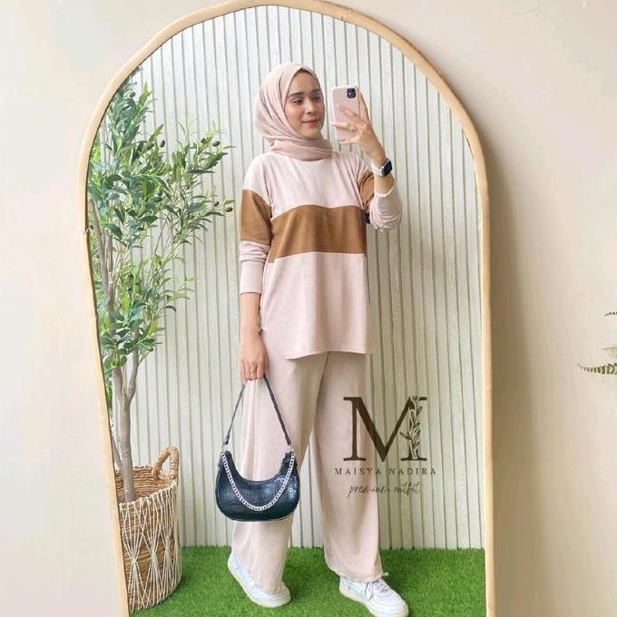 Setelan Celana Muslim Wanita Dewasa One Set Atasan Panjang Celana Kulot