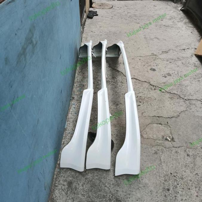 Aksesoris Bodykit Depan Yaris 2010 Tipe S Limited