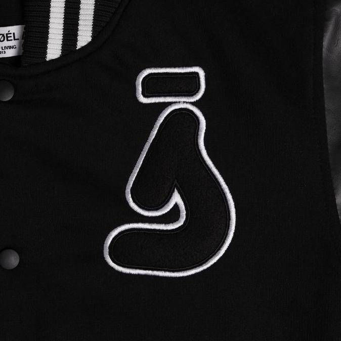 Asbhoel Varsity Icon Black