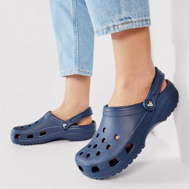 SANDAL CROCS CLASSIC CLOG UNISEX / SEPATU SANDAL CROCS UNISEX / SANDAL CROCS PRIA & WANITA / SANDAL 