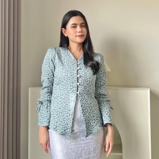 Hoolaqueen - Chana Blouse - Atasan Blouse - Blouse Kondangan - Outfit Simple Kondangan