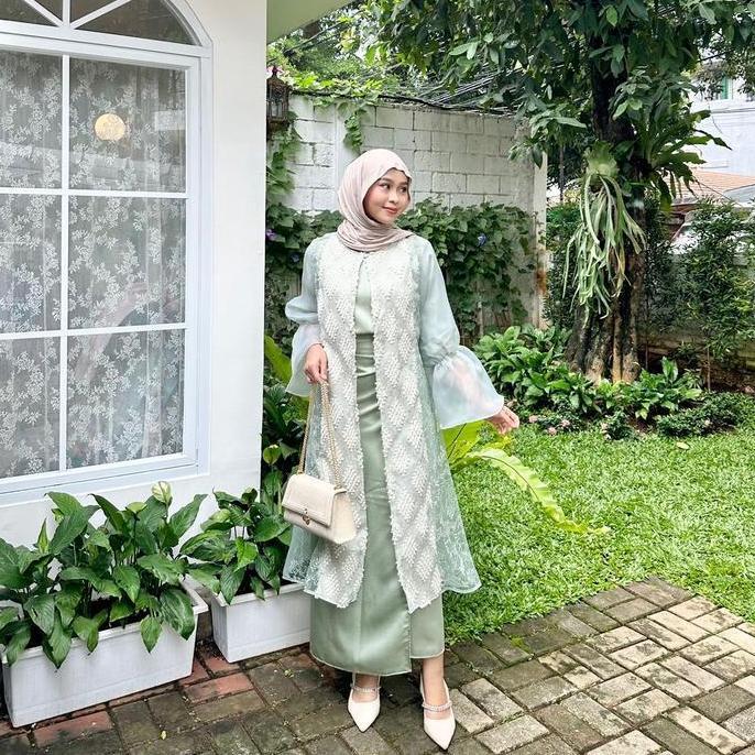 SYAFARA OUTER | TUNIC OUTER | OUTER BRUKAT | OUTER WISUDA | OUTER DRESS | OUTER LEBARAN | OUTER KOND