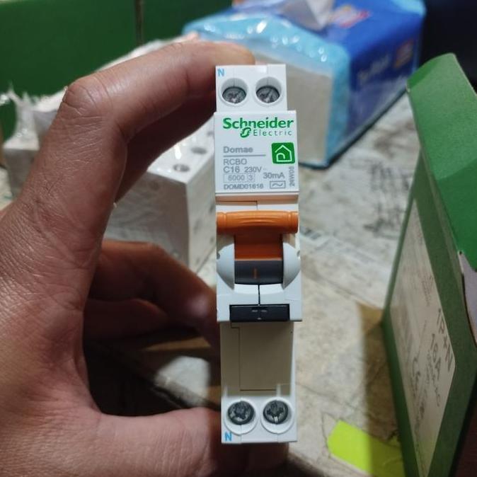 Murah elcb rccb rcbo slim domae schneider 6a 10a 16a 20a c6 c10 c16 c20 Non COD