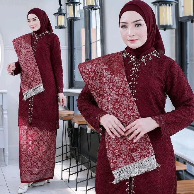 Set Tunik Brokat Hanna Dengan Hiasan Payet Dan Rok Songket Selendang, Kebaya Ibu Hajat - Wanita - Dr