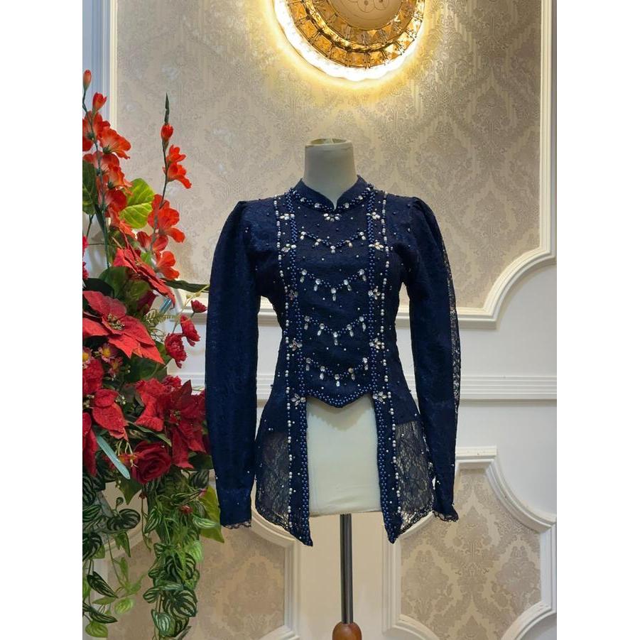 Kebaya Domas Silvia ( Hanya Atasan Saja)