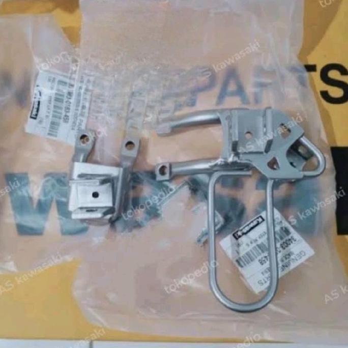 bracket braket dudukan pangkon stay footstep foot step belakang kawasaki klx 230 se sm