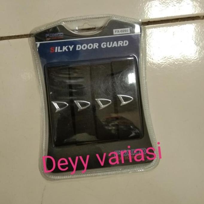 door guard pelindung pintu mobil Daihatsu