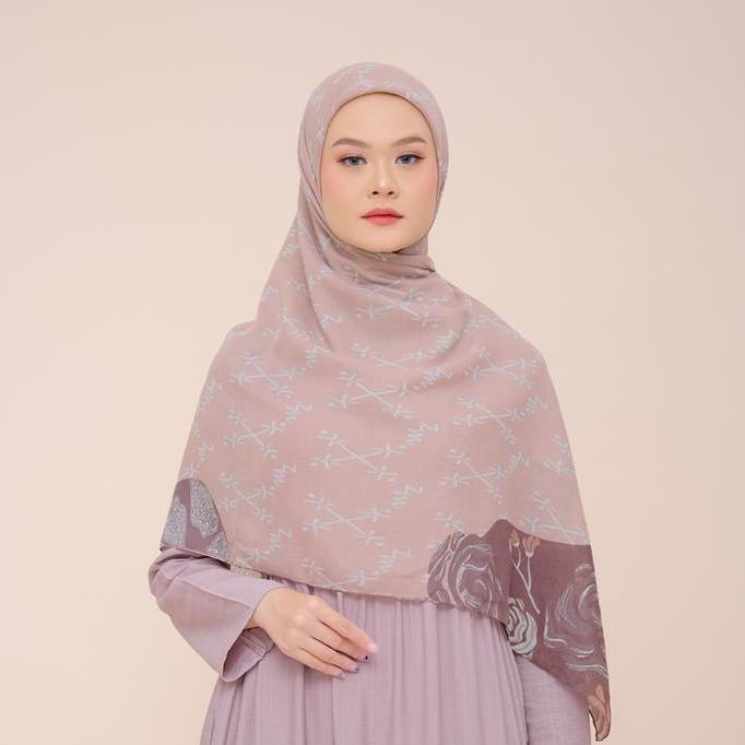 SEVEKIRANA - ZM ZASKIA MECCA HIJAB SYARI YOGYA PEACH VOAL BUNGA PRINTING SEGI EMPAT EDISI YOGYAKARTA