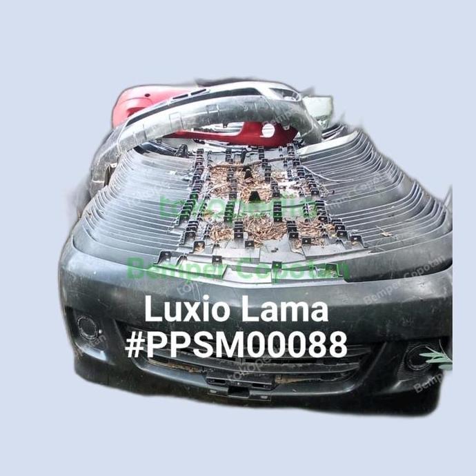 Bemper Luxio Depan