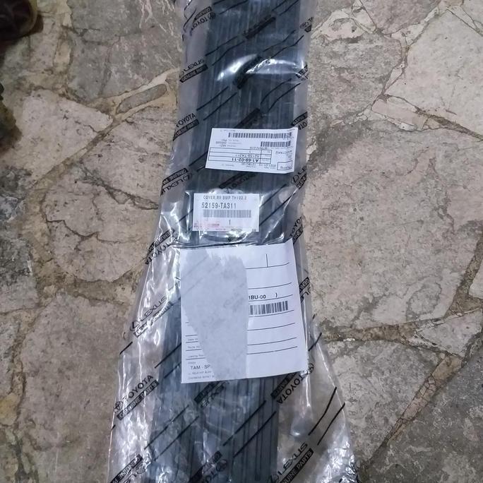 karet tangga injakan belakang pijakan kijang grand super 52159-ta311