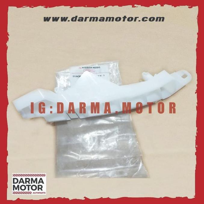 BRECKET BEMPER DEPAN PAJERO SPORT GLS EXCEED DAKAR