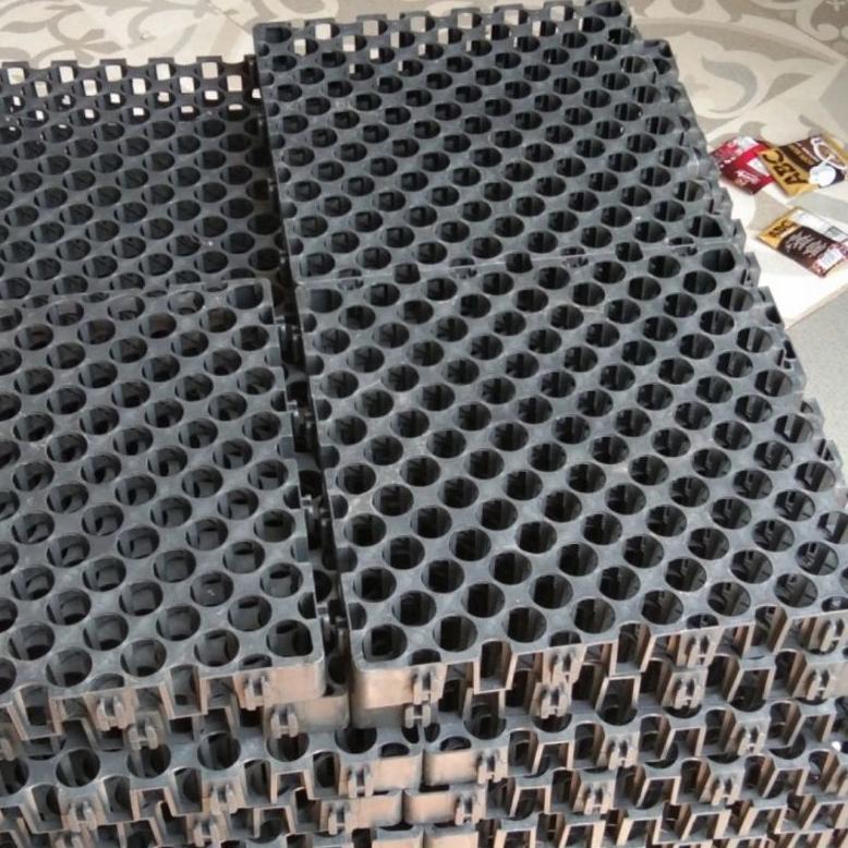 Promo Cod Alas Resapan Rumput Sintetis 25Cm X 25Cm Tebal 3 Cm (1M = 16 Pcs) - Drainase Rumput Sintet