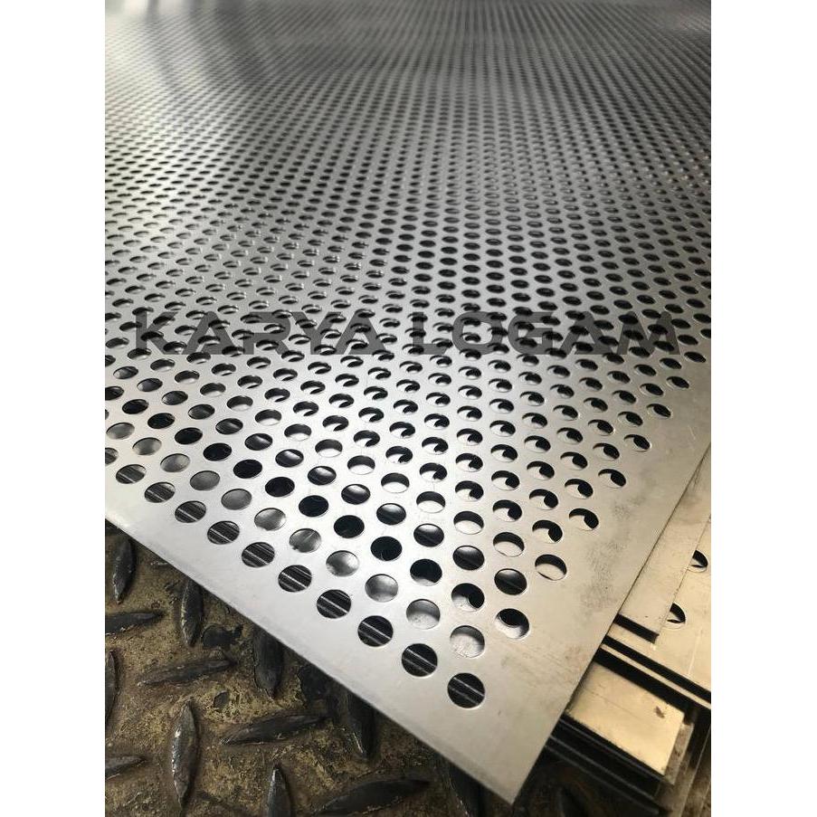 Prasminah99 - Plat Besi Perforated 0,8mm 1x2m Lubang 1mm