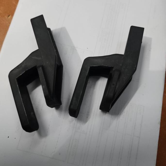 E Hook Plastik Trifold Original Fork Hook United Trifold