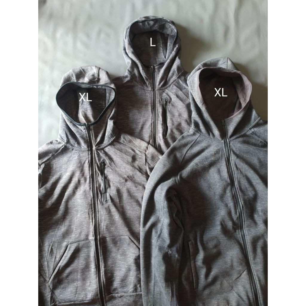 jaket UNIQLo fleece tech