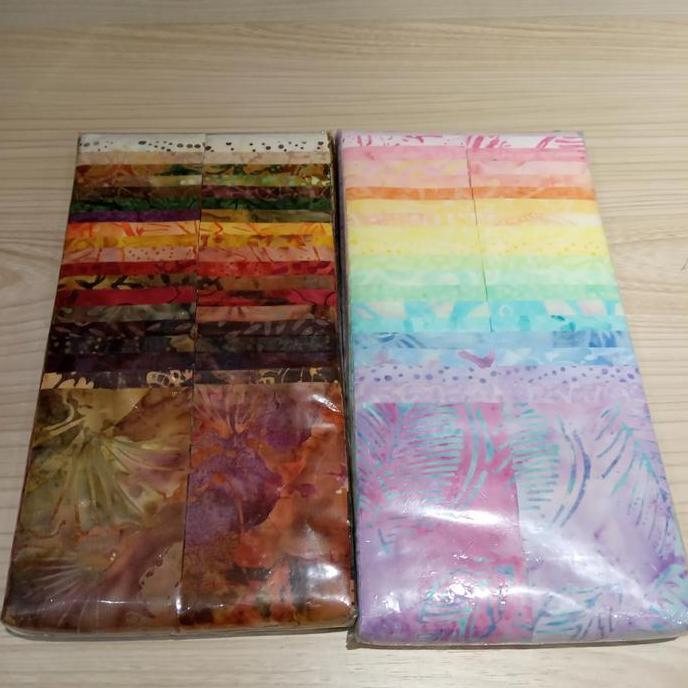 Kain Batik balik Jelly Roll 2,5x43/44". 40 pcs