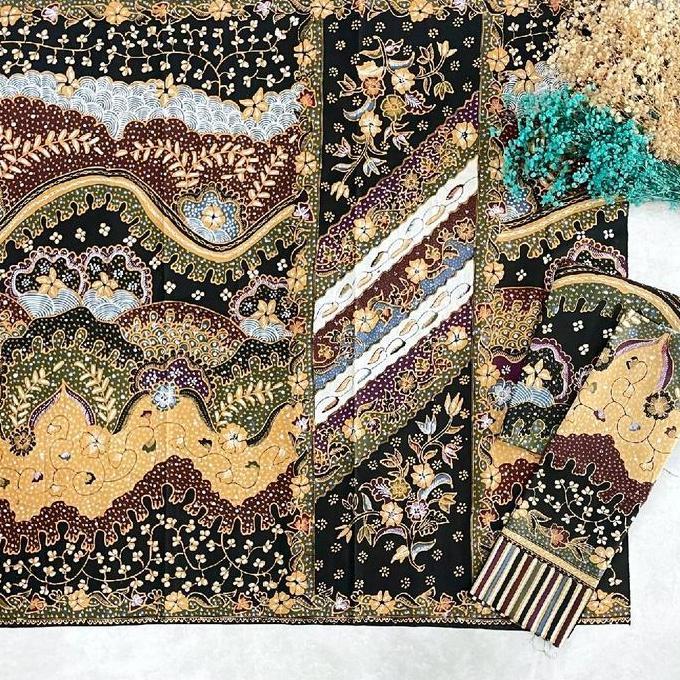kain batik sarimbit couple trusmi cirebon batik fariza katun tulis
