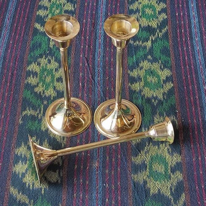 Tempat lilin kuningan tinggi 20cm