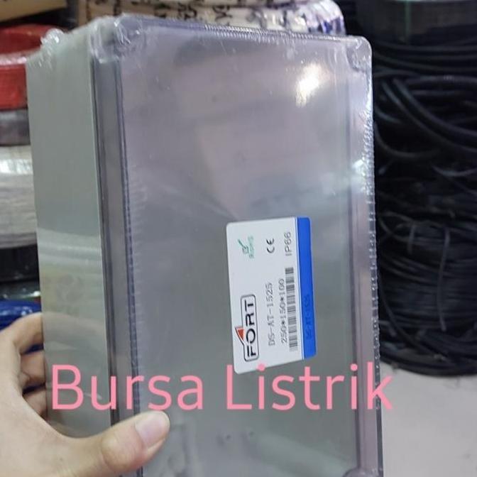 JUNCTION BOX SCREW TRANSPARAN 280 X 190 X 130 MM DSAT1928 +BASE PLATE