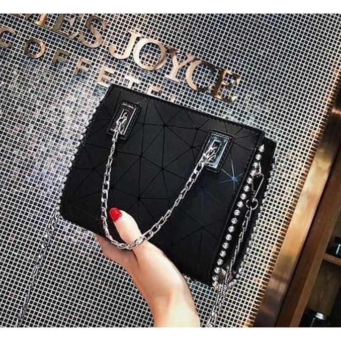 Tas Pesta Kondangan Elegan Tas Hangout Wanita Asli Import - TB286801 (Ukuran Kecil)