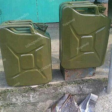 Jerigen Besi - Jerigen Jeep Willys Cj Utility - Jerigen Bekas Best Seller