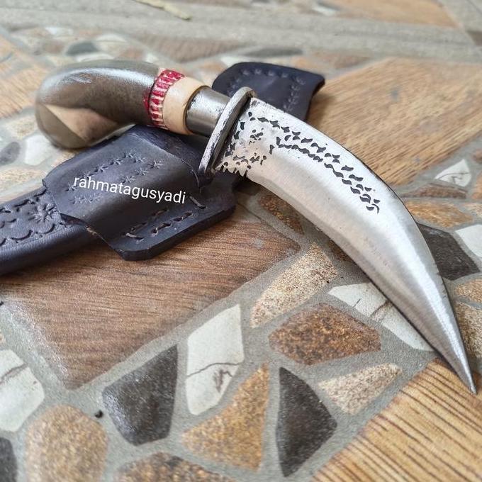 Miliki Pisau Berburu Hunting Minang Baja Per Asli