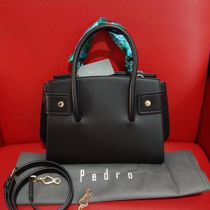 Tas wanita Pedro Ori