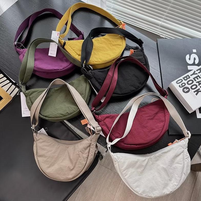 Recommended` Original Viodora - Uniklo Dumpling Sling Bag Half Moon Tas Bahu Korea Thailand Viral Ta