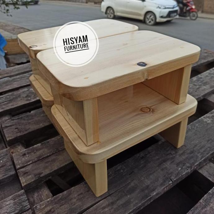 Kursi Jongkok Kayu Jati Belanda Bulat 30X20X12 Cm Finishing Clear Gloss Cocok Untuk Penggunaan Sehar