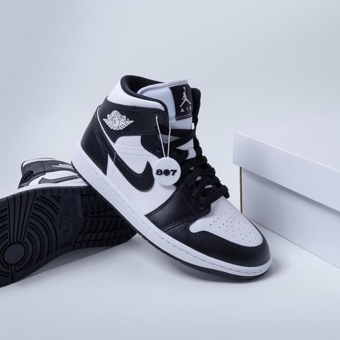 Air Jordan 1 Mid Panda Black White