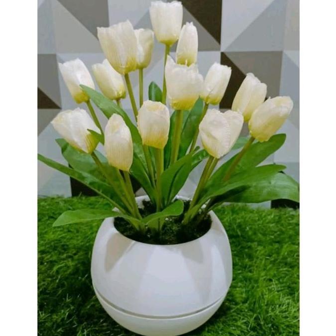 Flwr- Buket Bunga Tulip Artificial Dengan Pot Bola Jumbo Dekorasi Bunga Plastik