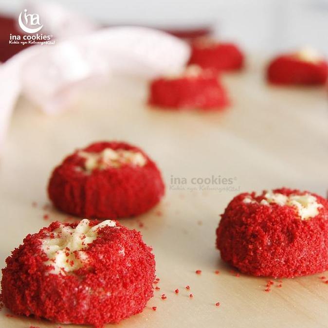 Ina Cookies Gold Toples Kue Kering Premium Putri Red Velvet