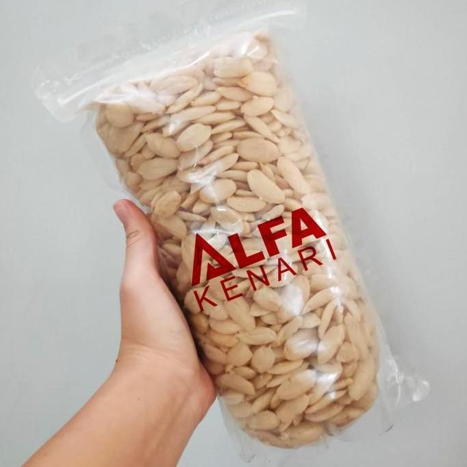 Expert- Kacang Kenari Mentah Utuh Patah Hancur Asli Kepulauan Ambon 1kg