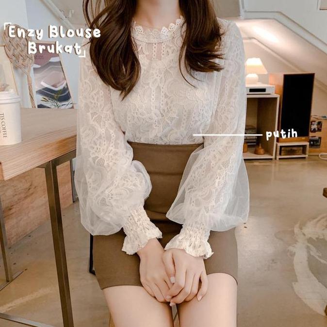 NJ - ENZY ATASAN BROKAT KASUAL WANITA   Baju Panjang Putih Top Hitam Premium