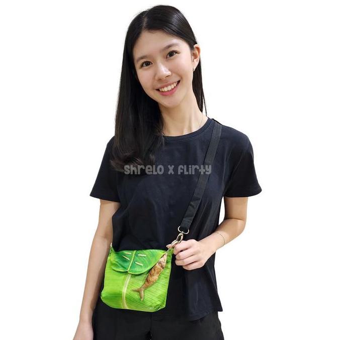 Tas Bahu Selempang Shrelo Shoulder Bag Nasi Uduk Liwet Motif Bungkus Daun Pisang Mini Bahan Kilap Ka