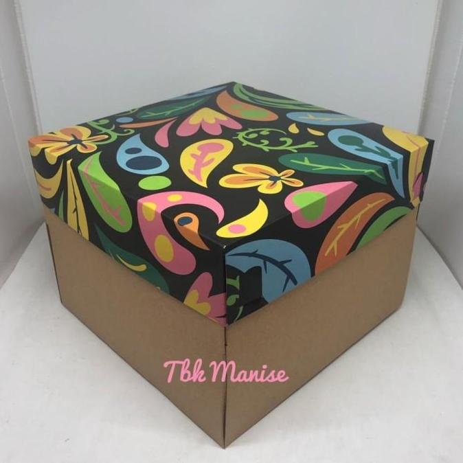 Bestone- Box Kue Jungle 25x25x16cm / Kardus Kue / Kotak Kue / Cake Box